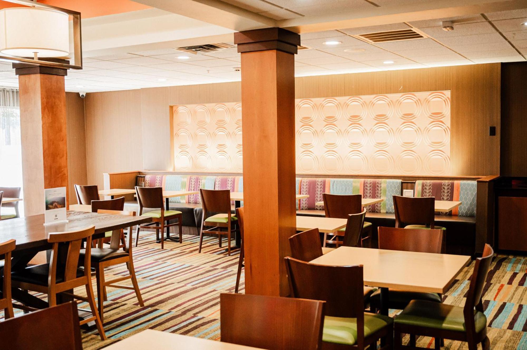 Fairfield By Marriott Russellville Buitenkant foto